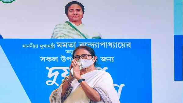 विपक्षी एकता से ममता बनर्जी की दूरी ?