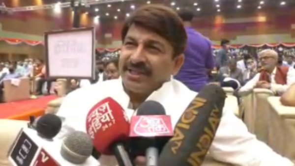 BJP MP Manoj Tiwari commented on statement of kangana Ranaut BJP MP Manoj Tiwari commented on statement of kangana Ranaut