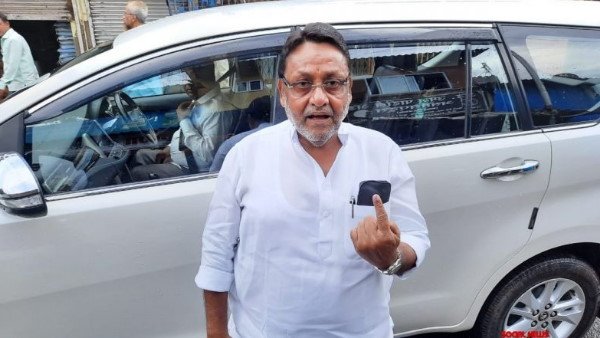 परिवार को बदनाम करने और झूठे आरोप लगाने का इल्जाम