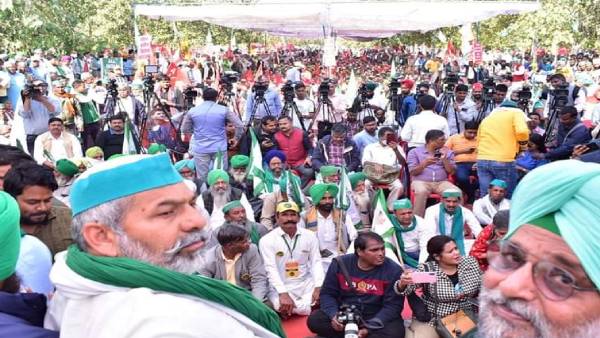 राकेश टिकैत