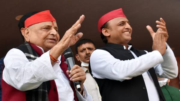 शिवपाल ने सैफई में मनाया मुलायम का जन्मदिन 