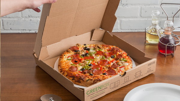 चौकोर डिब्बे में क्यों मिलता है गोल पिज्जा? चौकोर डिब्बे में क्यों मिलता है गोल पिज्जा?