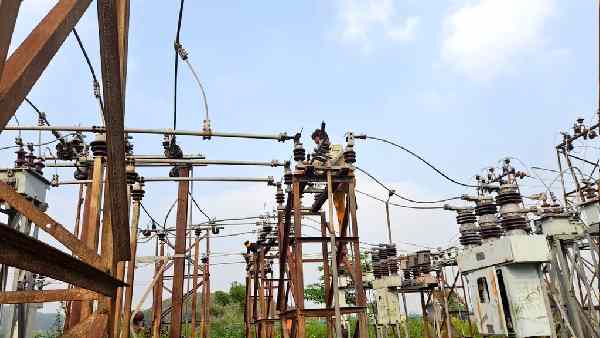 बर्फ फैक्ट्री में 5 करोड़ रुपये की बिजली चोरी