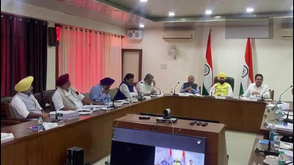 पंजाब सरकार ने केंद्र के फैसले को अपमान बताया