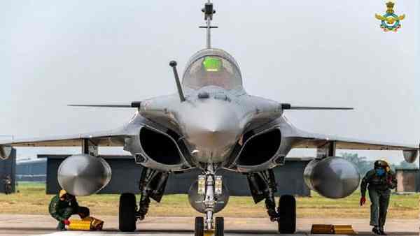 राफेल के बाद मल्टीरोलर फाइटर की तैयारी!