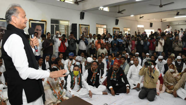 कैबिनेट मंत्री