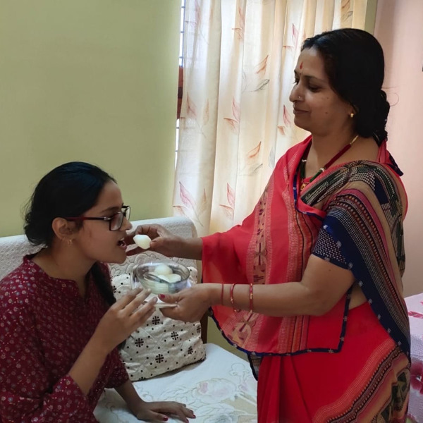  रीट टॉपर सुरभि पारीक की स्ट्रेटेजी