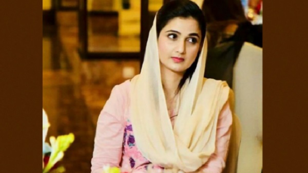 नवाज शरीफ की करीबी हैं सानिया आशिक