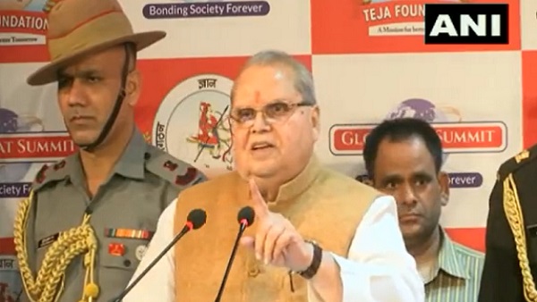 दिल्ली में बैठे लोग जब कहेंगे, तब इस्तीफा दे दूंगा- सत्यपाल मलिक