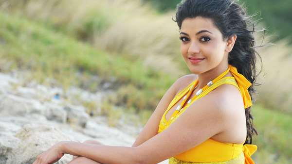 भांजों के साथ मदरहुड महसूस किया