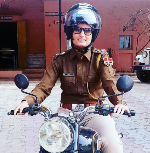 अगले ही दिन चारों हो गए थे सस्पेंड अगले ही दिन चारों हो गए थे सस्पेंड