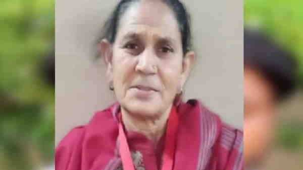 66 वर्षीय रेखा ढाका ने किया कमाल