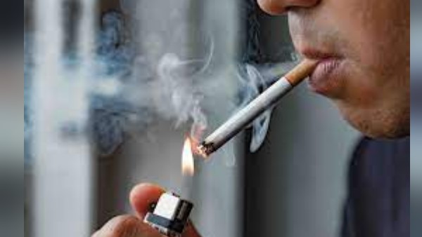 सिगरेट पीना सेहत के लिए हानिकारक