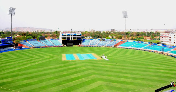 आखिरी इंटरनेशनल मैच 2013 में