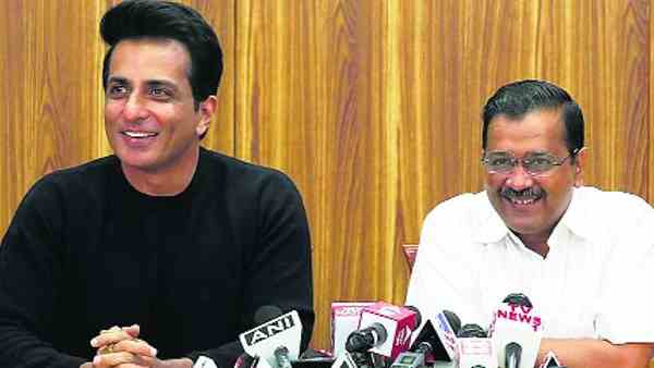 पंजाब की राजनीति में आ रहे सोनू सूद!