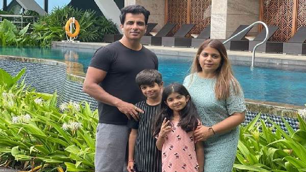 भाई के साथ काम करके चर्चाओं में आईं थी मालविका