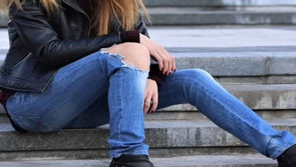 बेपर्दा घूमने को कहा बेशर्म