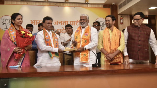 गाजीपुर सैदपुर सीट से सपा विधायक सुभास पासी 