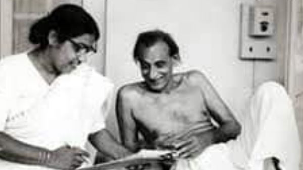 बीएचयू में हुई थी आचार्य कृपलानी से मुलाकात