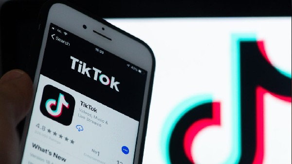 फोटो पर आए ऐसे कमेंट