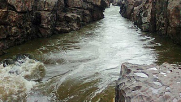 नार्थ-ईस्ट मानसून से तमिलनाडु बेहाल नार्थ-ईस्ट मानसून से तमिलनाडु बेहाल