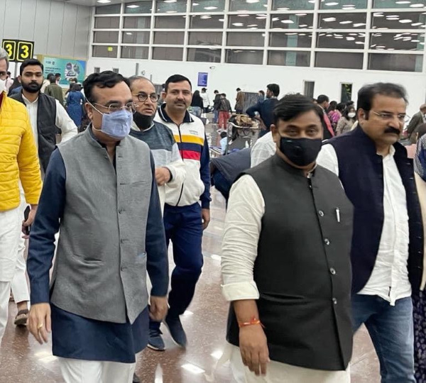  सभी मंत्रियों से लिए जाएंगे इस्तीफे