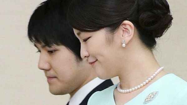 चार साल पहले हुई थी सगाई 