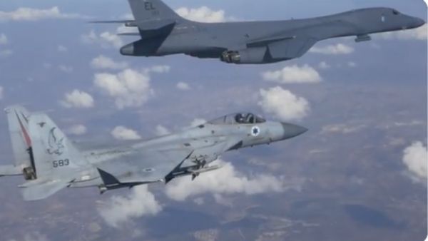 ईरान पर हमला करेगा अमेरिका?