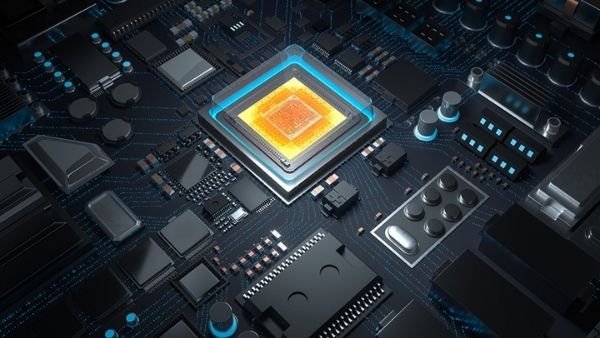 सीक्रेट प्रयोगशाला में निर्माण