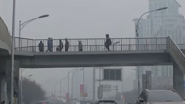 प्रदूषण के बाद अलर्ट जारी