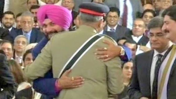 भारत ने खोला करतारपुर कॉरिडोर