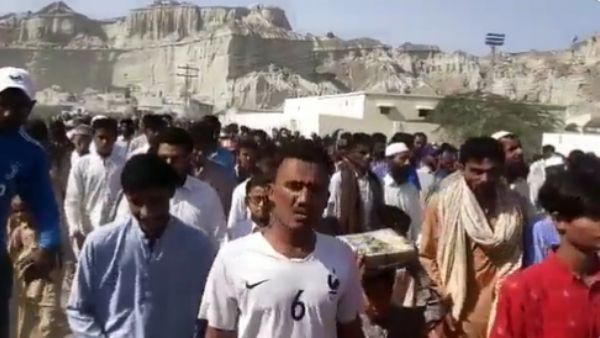 लोगों में भारी बेरोजगारी