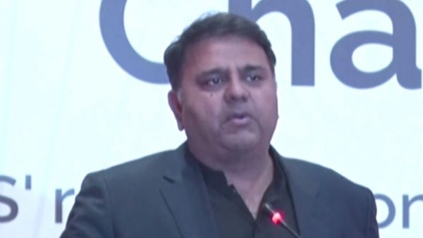 लहसुन को बताया अदरक