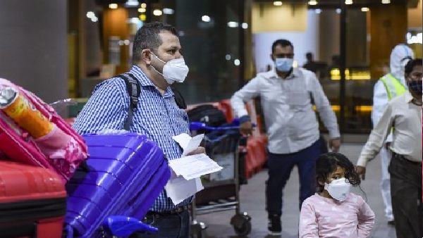 वैक्सीन से ही अभी भी बचाव