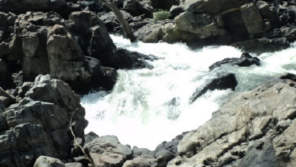 NE मानसून के कारण Biligundlu डैम लबालब NE मानसून के कारण Biligundlu डैम लबालब