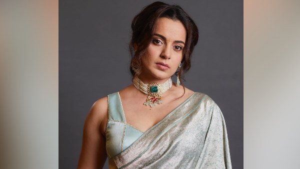 देशद्रोह के तहत केस दर्ज करने की मांग