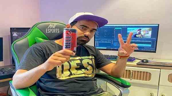 निधिवन का रहस्य उजागर करना चाहता था यूट्यूबर गौरव निधिवन का रहस्य उजागर करना चाहता था यूट्यूबर गौरव