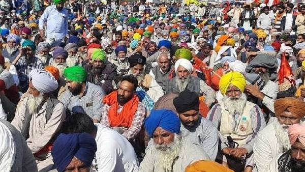 रेल रोको अभियान की शुरुआत