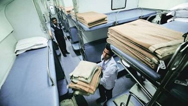  रेलवे देगा डिस्पोजेबल बेड रोल