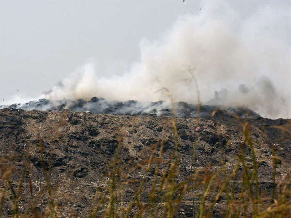 खराब समझ कूड़े में फेंक दी हार्ड ड्राइव खराब समझ कूड़े में फेंक दी हार्ड ड्राइव