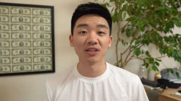 एक महीने में 20 लाख कमाई