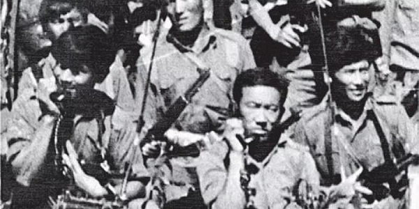 रात 9 बजे हुआ हिंदुस्तानी वायुसेना का जवाबी हमला रात 9 बजे हुआ हिंदुस्तानी वायुसेना का जवाबी हमला