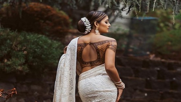 वीडियो Heena blouse 🤧What's next?