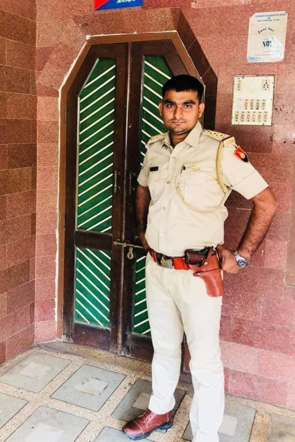  छह दिसम्बर को एसीबी के पास शिकायत