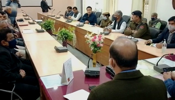 120 मेहमानों की सूची सौंपी