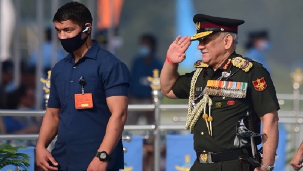  चीन से लिया लोहा