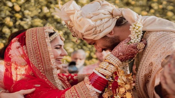 पिछले हफ्ते बड़ी धूमधाम से हुई दोनों की शादी