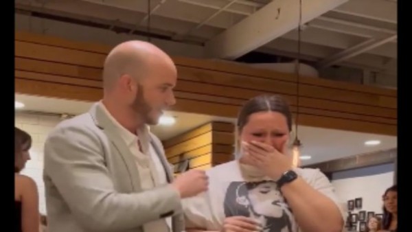 बिजनेसमैन से शिकायत करना रेयान को पड़ा भारी बिजनेसमैन से शिकायत करना रेयान को पड़ा भारी