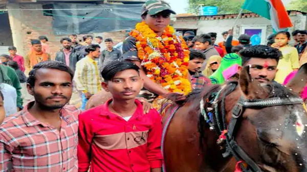  मजदूर देवचंद भिलाला की बेटी है संध्या