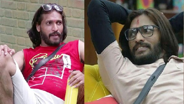 भड़कीं राखी ने कहा-क्या आप मीका सिंह हैं? भड़कीं राखी ने कहा-क्या आप मीका सिंह हैं?